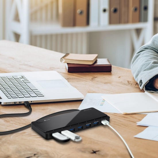 TP-LINK USB Hub UH700, 7 USB 3.0 Ports, με 3 θύρες φόρτισης, Ver. 3.0